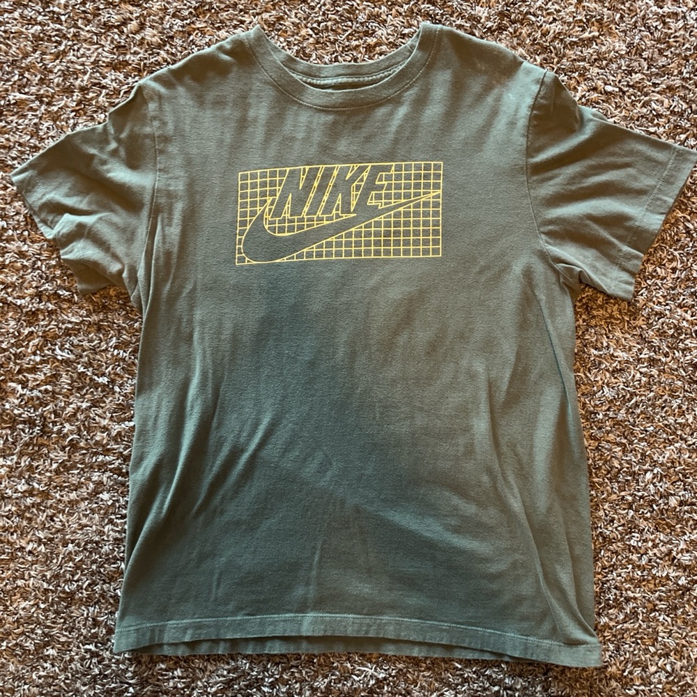 Nike Green Graphic T-Shirt